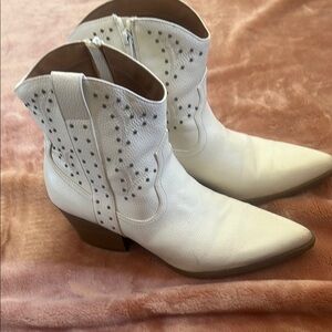 Magnolia White Heeled Boots with Intricate Design
